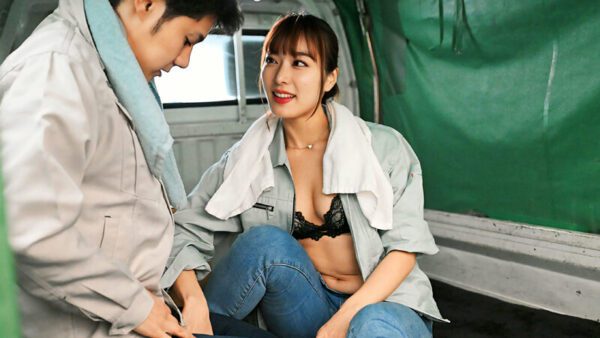 HEZ-792 A delivery man on a rotating shift gets creampied