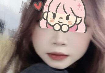 Fuck 18-year-old super shy yellow-haired girl Xiaojing