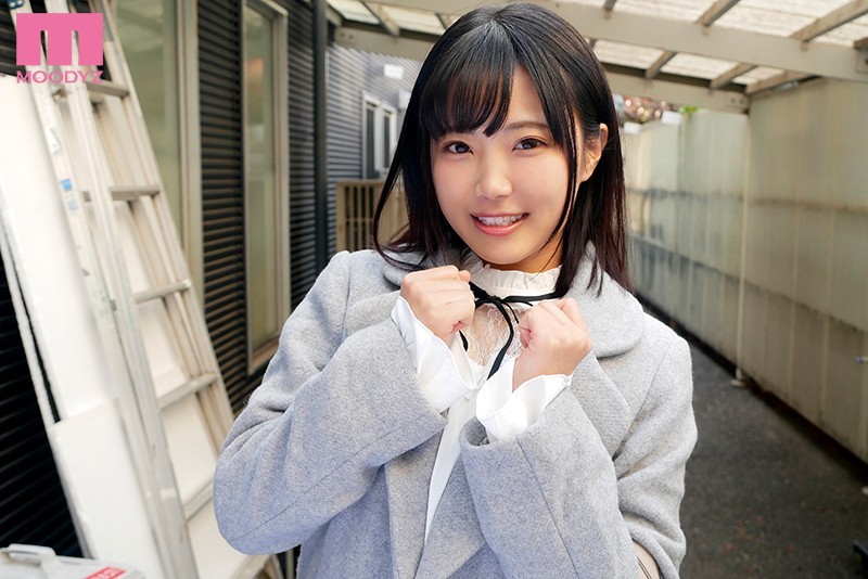 MIFD-151 Rookie 20 years old Ryona Hisaka AVDEBUT