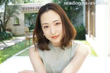 Uncensored JUL-818 Ko Shirahana 31 years old AV DEBUT