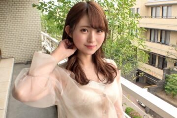 Siro-5131 Minami 24 Years Old Perfume Sales Clerk