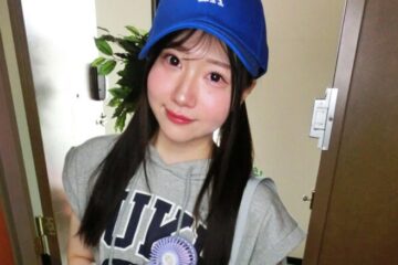 BKTS 004 Innocent Pregnant Debut Black haired Uniform