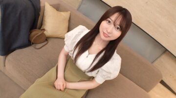 SIRO-5325 A cute girl with a pure aura and a small animal-like