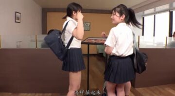 SW-654 High School And Junior High School Students And Sisters In Super-Short School Uniforms And In High School And Junior High School Uniforms.