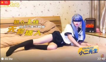 Newbie’s first time online, please take care of me. Beautiful legs with good temperament. The first time of the queen’s JK uniform oral sex without condom insertion