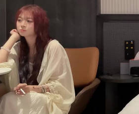 Today I made an appointment with a talkative girl - Cao Changqing