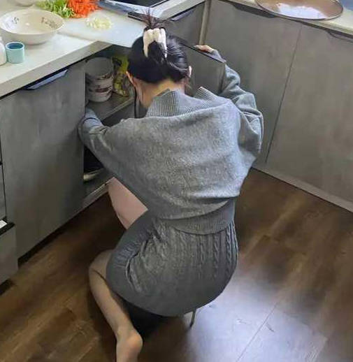 My dad is not at home