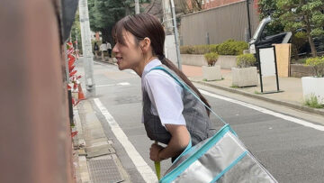 STSK-189 Door-to-door Sales: Hunting For Slutty Ladies 3