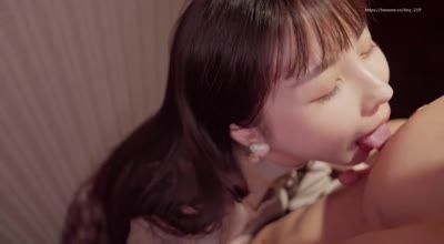 Tipsy sex experience with senior sister reunited in the izakaya ONS-tiny