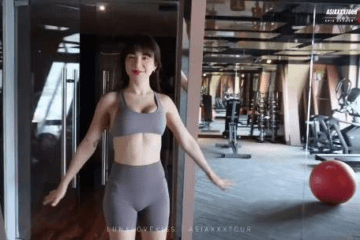 Asian super beautiful mixed-race sister [Luna Mom] Sexy mixed-race yoga baby and coach's private training course wearing sexy tight yoga uniforms and being coached by big dick #sex #tease #pussy #cumshot #Asian