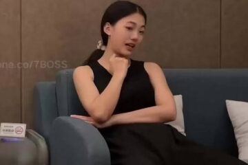 7BOSS (a popular online platform) was having sex with a tall