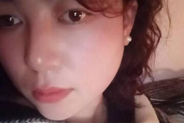 I went to the supermarket to buy alcohol but ended up picking up a drunk mature woman and immediately went to a hotel to have sex with her.