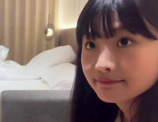 Today I spent 3000 yuan to meet a college student working part-time – Qizai.