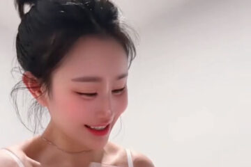 tide Mengyao puts urine in a wine glass and drinks it—she knows how to enjoy it!