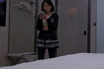 I met up with a student girl named Feifei today.