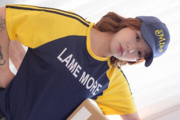 AN9-101 Big-breasted deliverywoman home sex transgender sex with her uniform