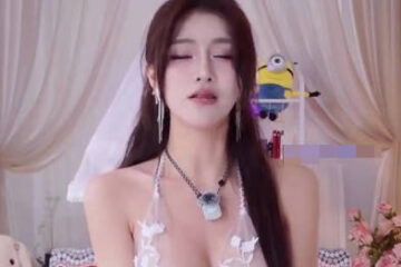 Super Goddess Bridal Outfit Explosion and Frenzied Ejaculation NTR Story Wedding with Various Penis Violent Penis Penis Thrusts Multiple Times Top-Tier Ejaculation